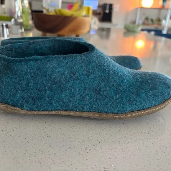 Glerups Slippers - Picture 3 of 4